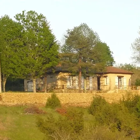 度假居 Grande Maison Familiale Confort Au Calme Entouree De Verdure 3 - 2 Salles De Bains Montagnac-la-Crempse