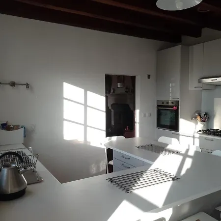Grande Maison Familiale Confort Au Calme Entouree De Verdure 3 - 2 Salles De Bains 別荘 Montagnac-la-Crempse
