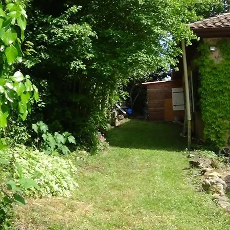 Grande Maison Familiale Confort Au Calme Entouree De Verdure 3 - 2 Salles De Bains Montagnac-la-Crempse