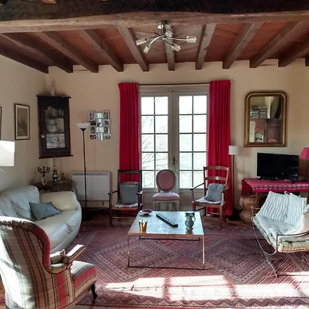 Grande Maison Familiale Confort Au Calme Entouree De Verdure 3 - 2 Salles De Bains 度假居